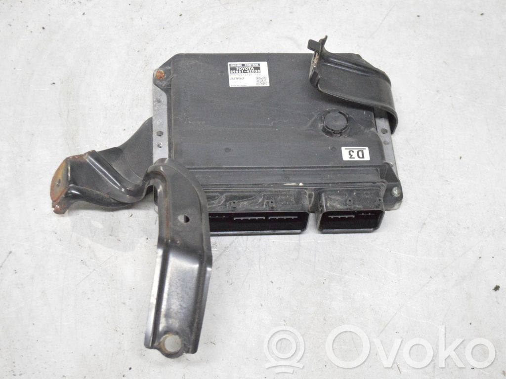 Unité de commande / module d'injection   2751003701