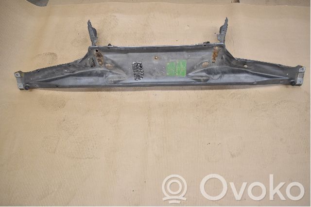 BMW 5 E34 Radiatorių panelė 