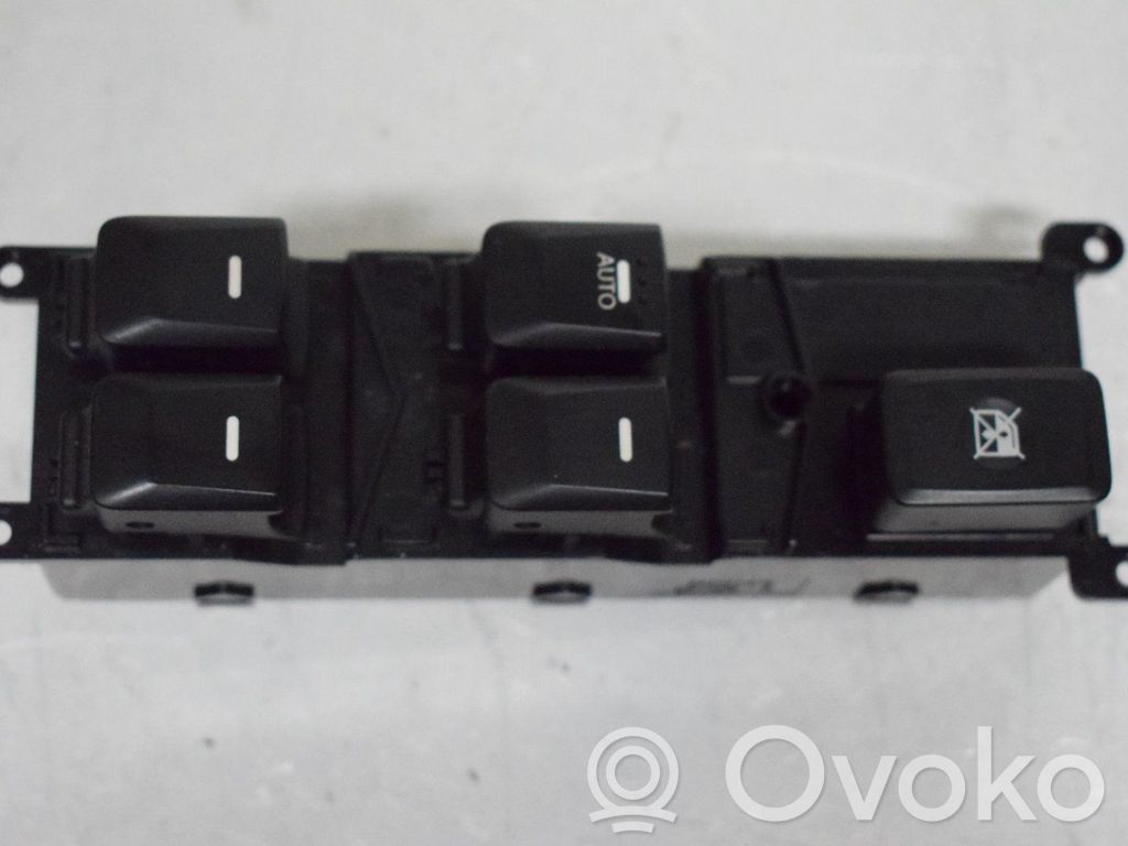 KIA Rio Electric window control switch 