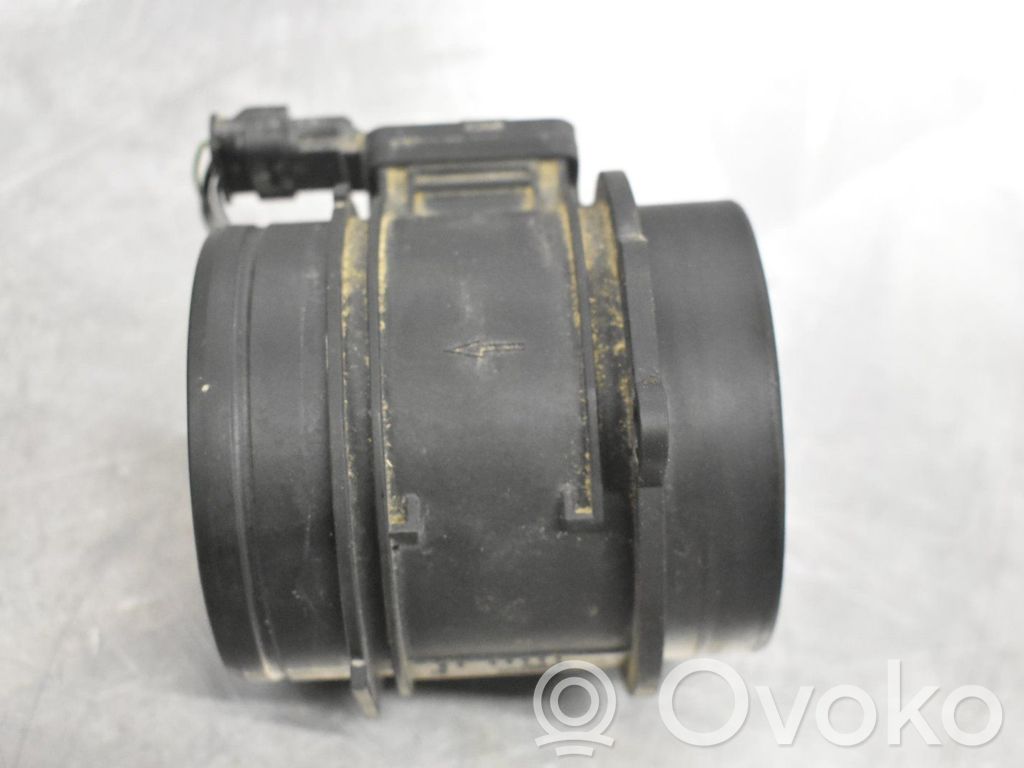 Volkswagen PASSAT B8 Debitmetru aer 