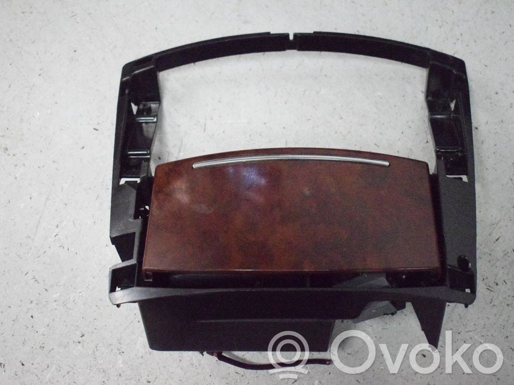 Cadillac SRX Cendrier avant 