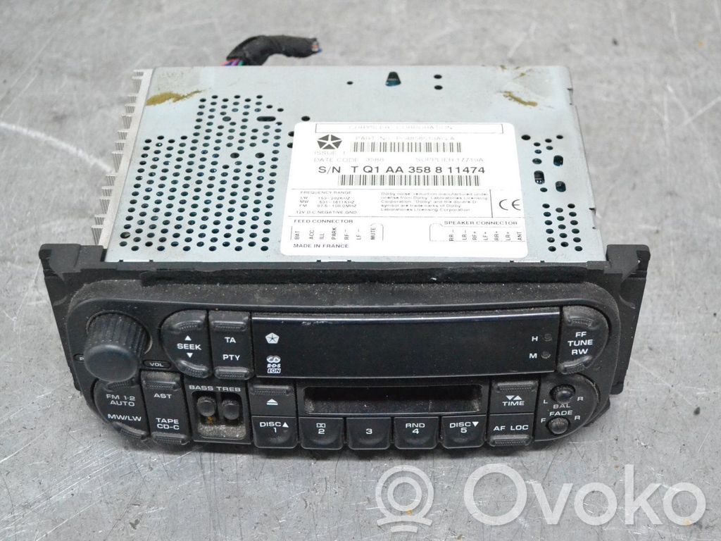 Jeep Grand Cherokee (WJ) Panel / Radioodtwarzacz CD/DVD/GPS 
