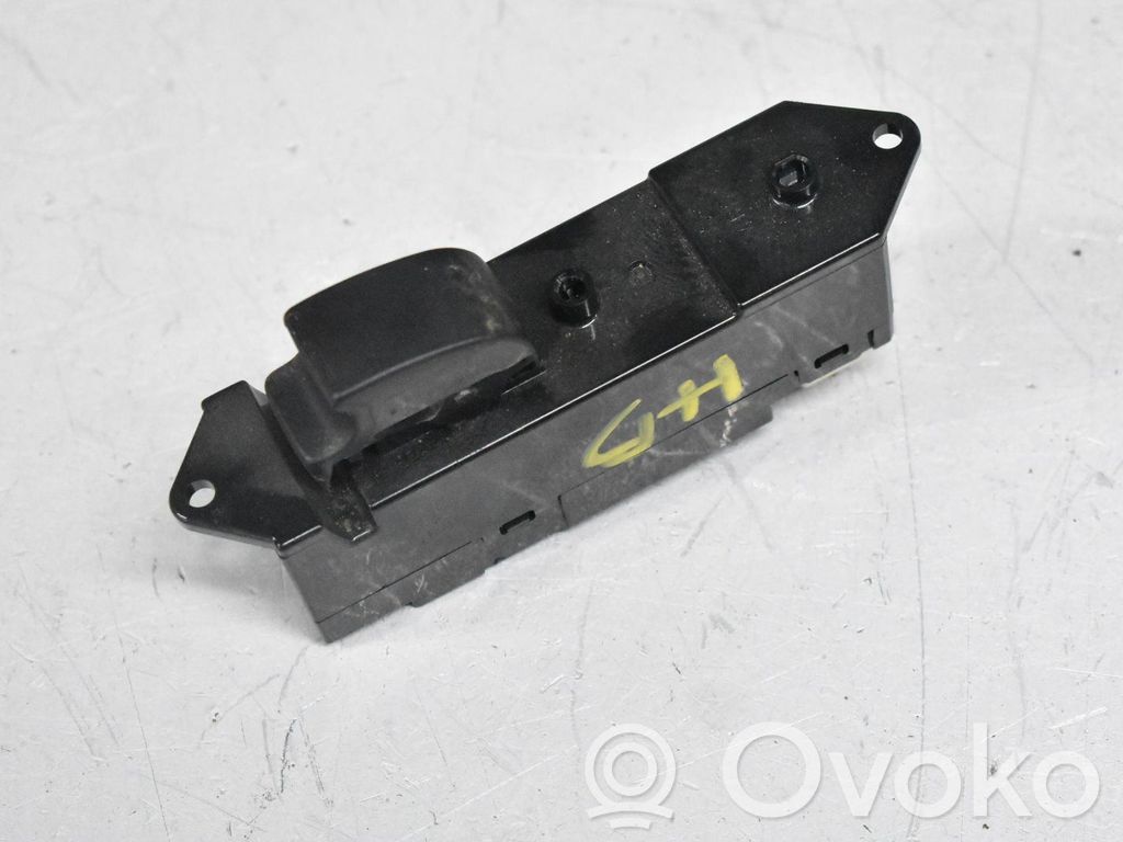 Comutator comandă geamuri electrice   MR502239