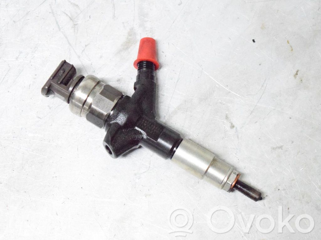 Subaru Outback Injector combustibil 