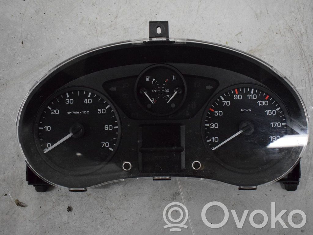 Geschwindigkeitsmesser Cockpit   9801642280