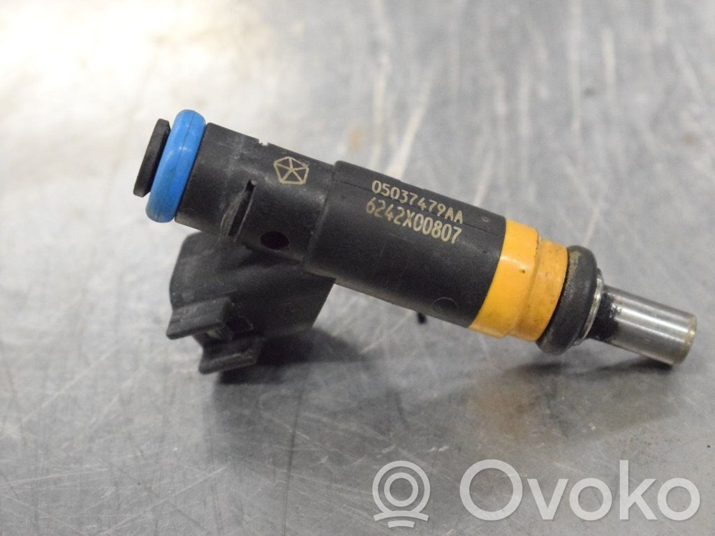 Jeep Grand Cherokee (WK) Inyector de combustible 