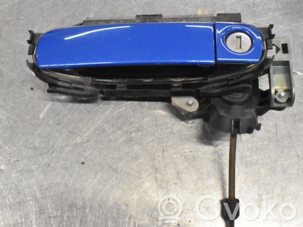 Etuoven ulkokahva   8E1837207