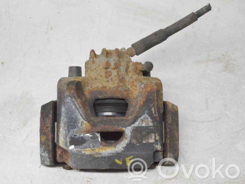 Caliper de freno delantero