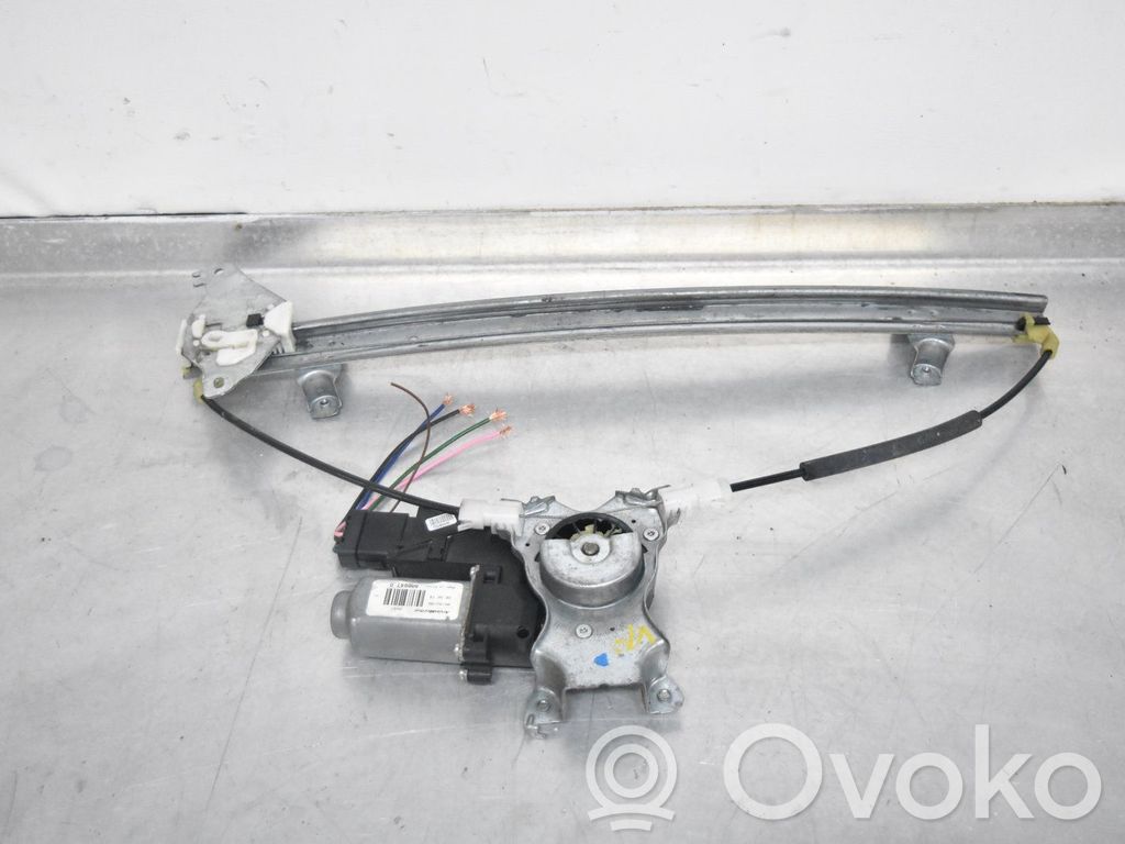 Nissan Navara D40 Mechanizm podnoszenia szyby przedniej bez silnika 