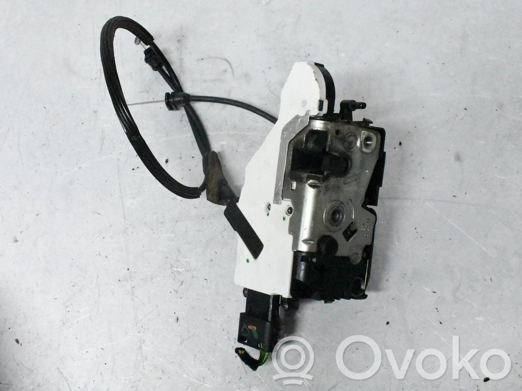 Peugeot 207 Serratura portiera anteriore 
