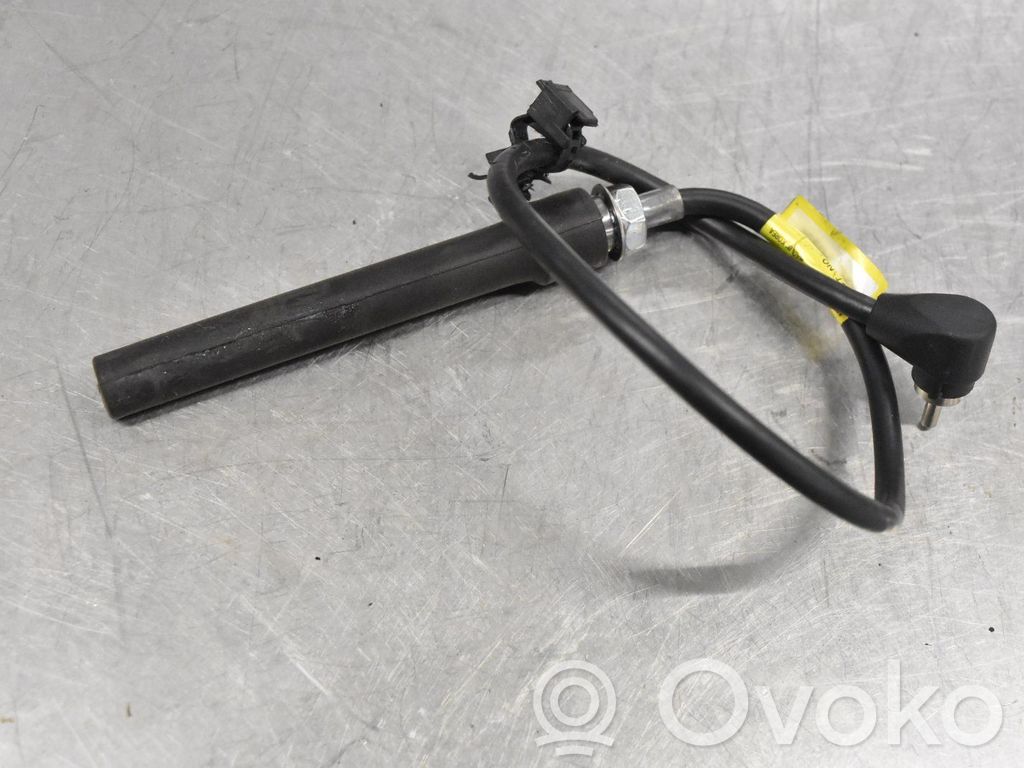 Hyundai i30 Radion antenni