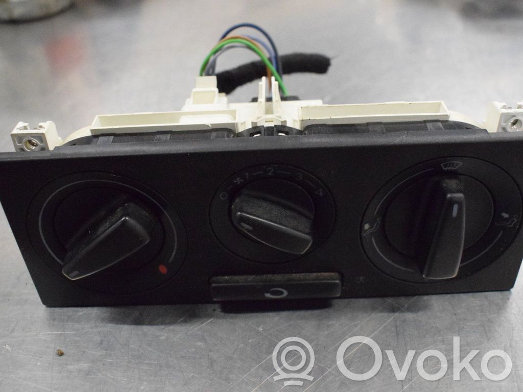 Unitate control climatizare   1J0819045G
