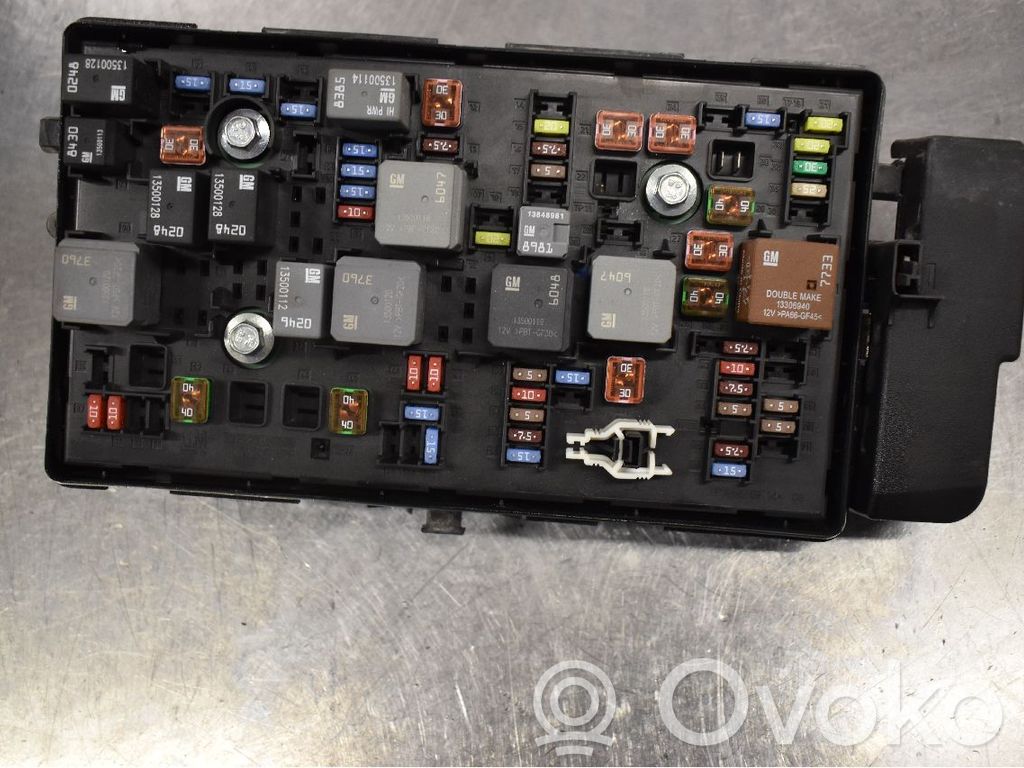Chevrolet Orlando Fuse module 
