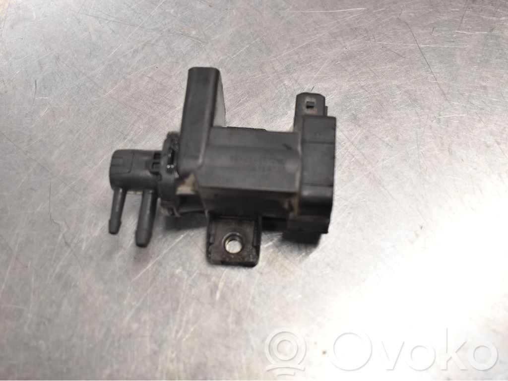 Chevrolet Orlando Válvula de vacío 