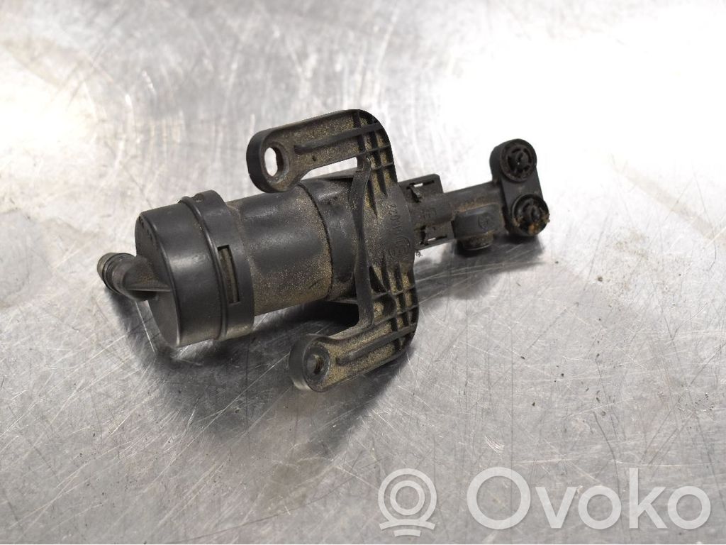 Buse de lave-phares   015022LH