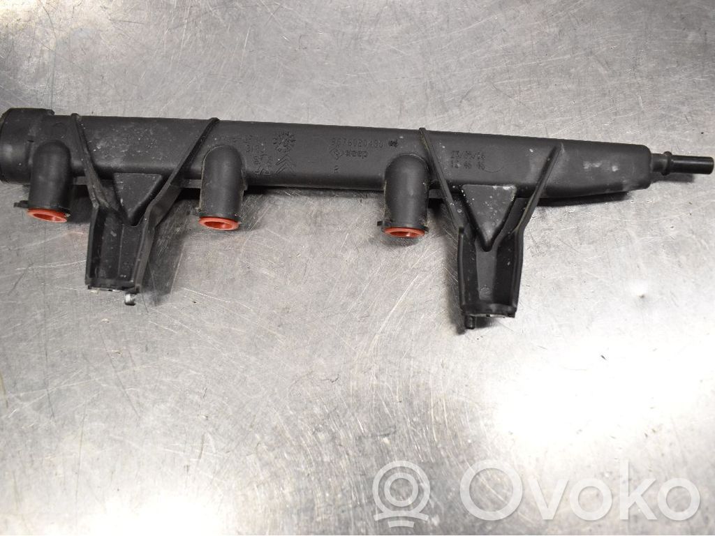 Peugeot 2008 I Rampă alimentare injectoare 