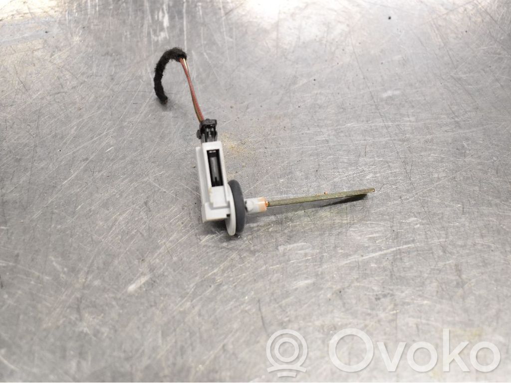 Sensor de temperatura interna   4B0820539