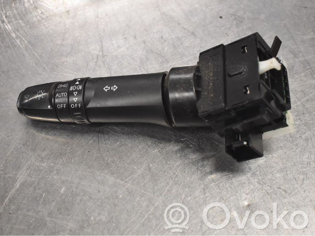 Commodo de clignotant   E380013