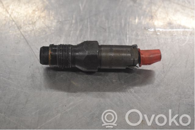 Inyector de combustible   LCR6736001