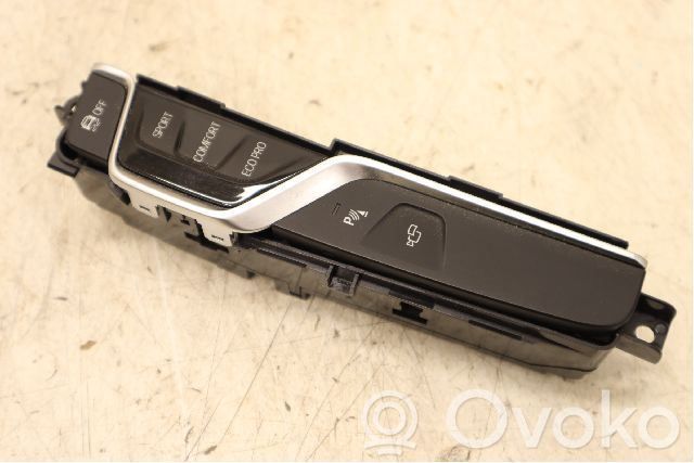 BMW 5 G30 G31 G38 Comutator/buton multifuncțional 