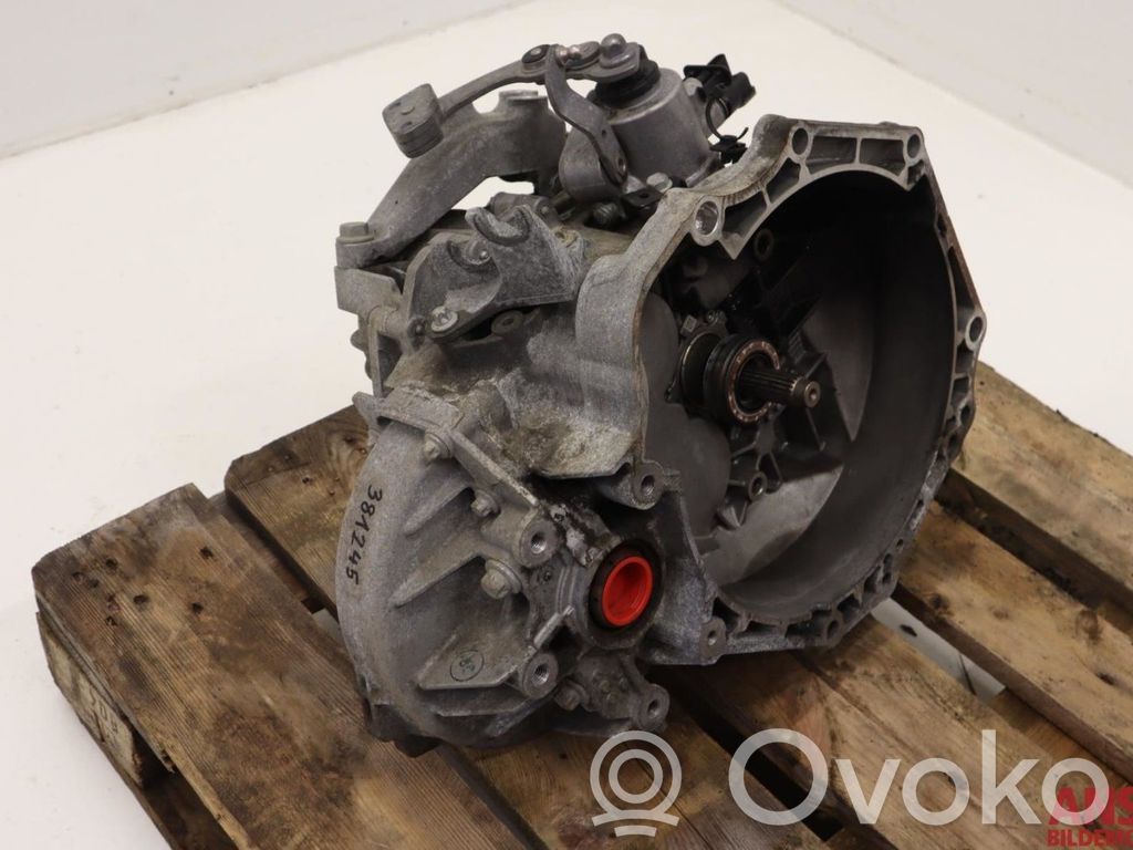 Opel Astra J Manualna 6-biegowa skrzynia biegów 