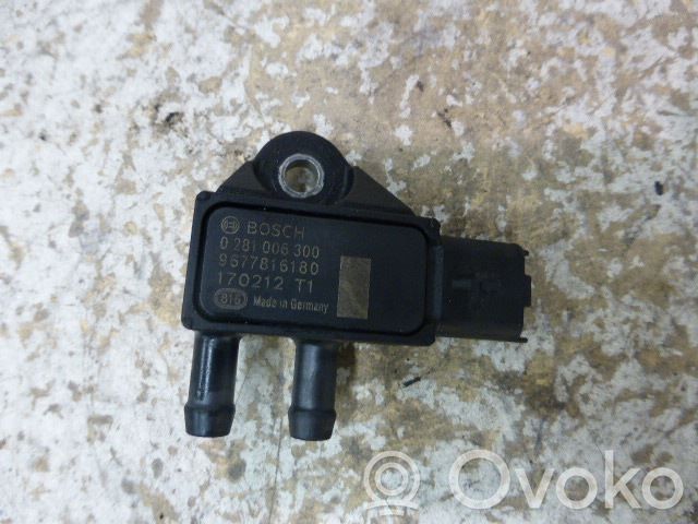 Sensor de temperatura del escape   0281006300,9677816180