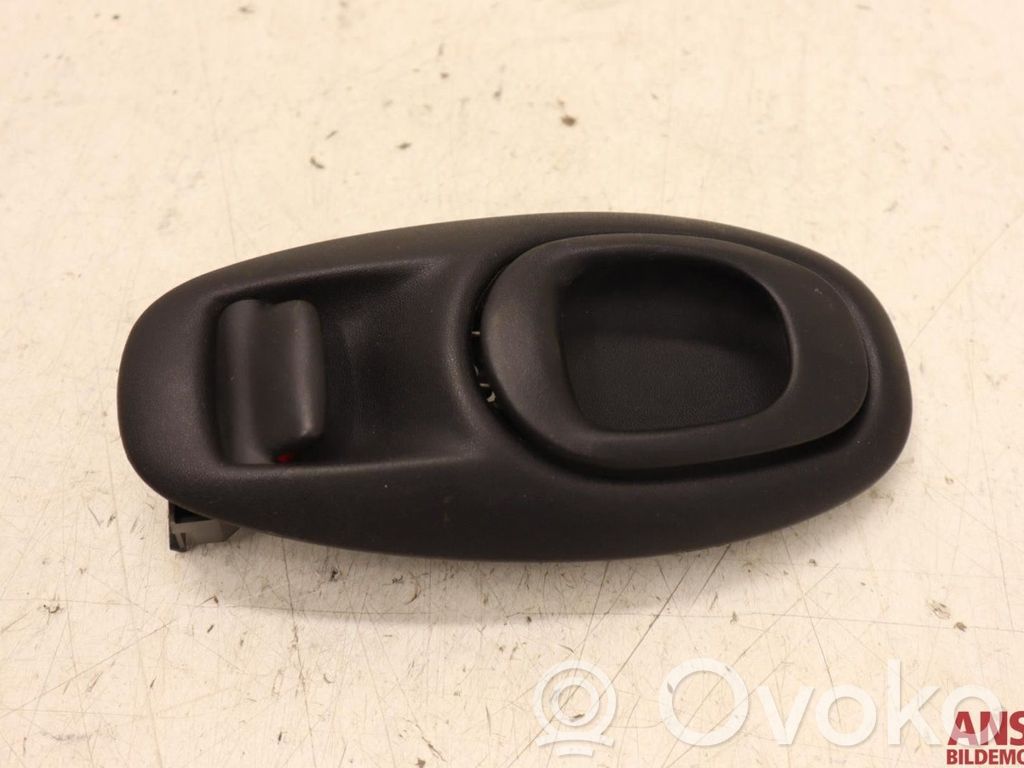 Manecilla interna puerta delantera   10406534