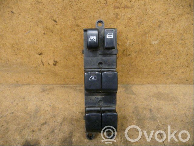 Subaru Forester SH Interruttore di controllo dell’alzacristalli elettrico 