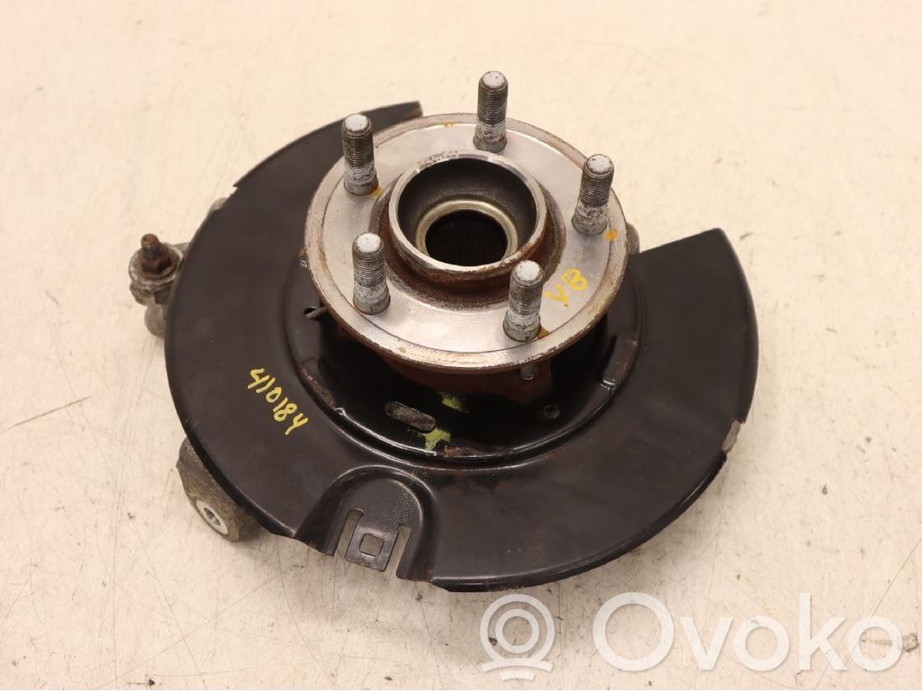 Front wheel hub
