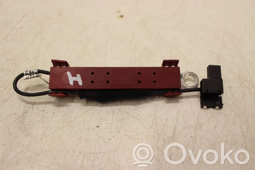 Volvo V50 Amplificator antenă aeriană 