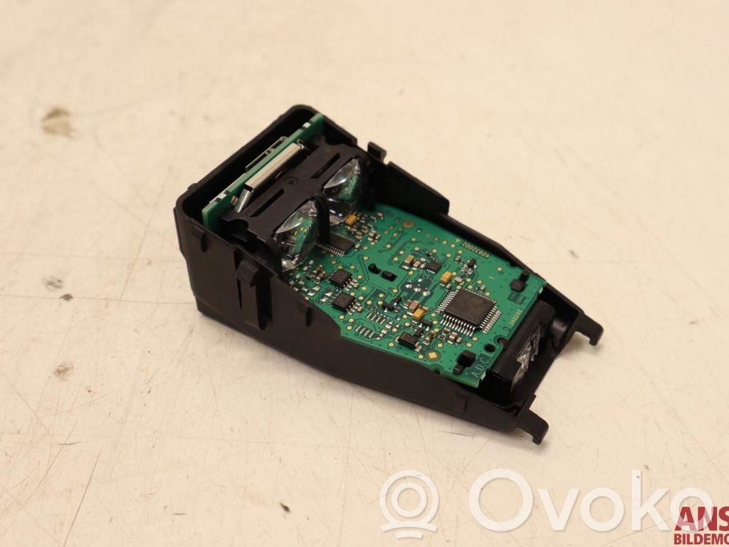 Volvo V40 Cross country Senzor radar distronic 