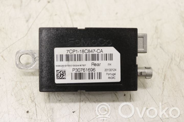 Volvo V60 Amplificator antenă aeriană 