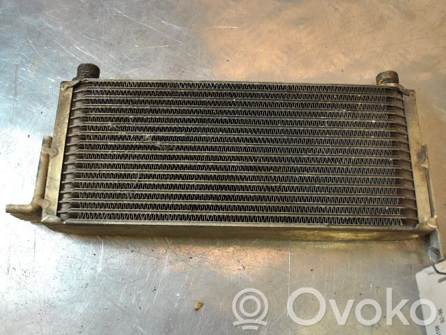 Saab 9000 CS Engine oil radiator 