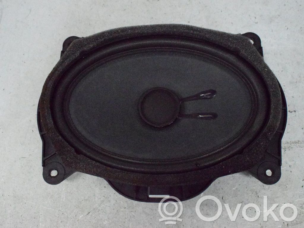 Lexus LS 460 - 600H Altavoz de la puerta delantera 