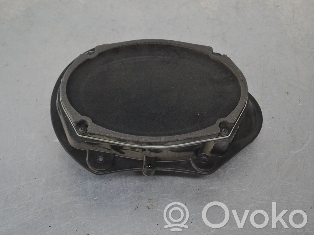 Chrysler 300 - 300C Etuoven kaiutin 
