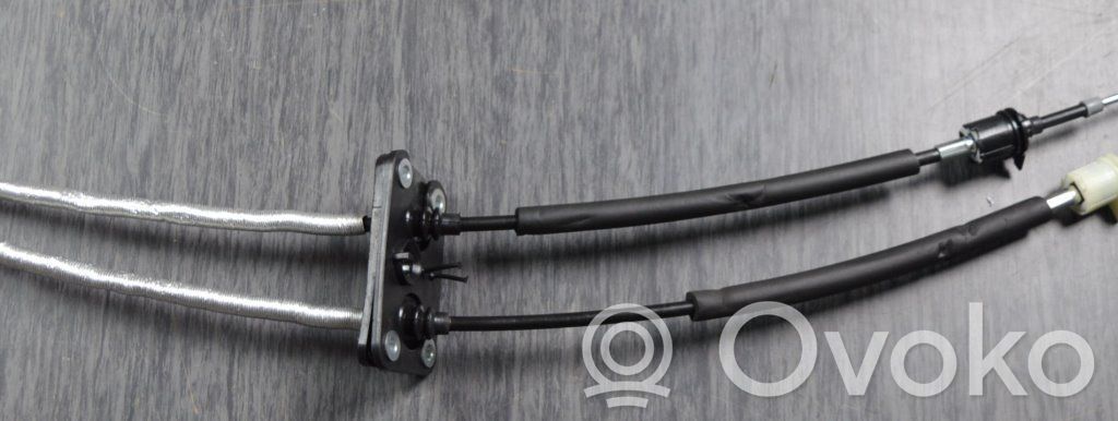 Renault Kadjar Gear shift cable linkage 
