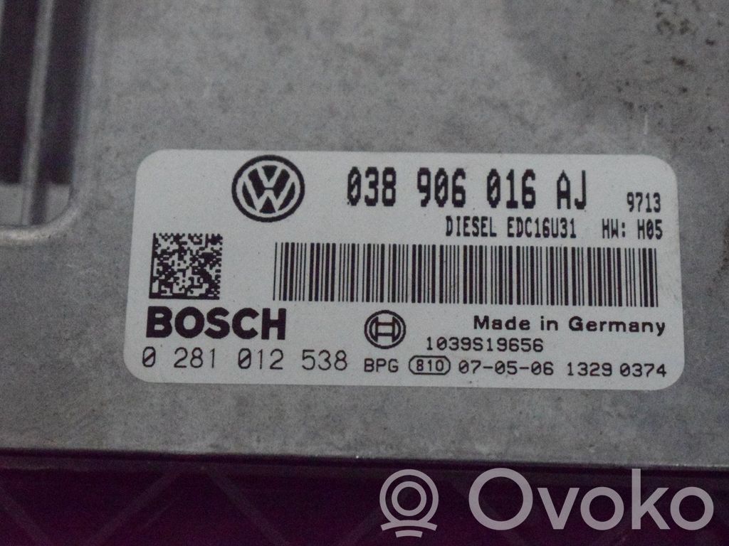 Volkswagen Transporter - Caravelle T5 Centralina/modulo motore iniezione 