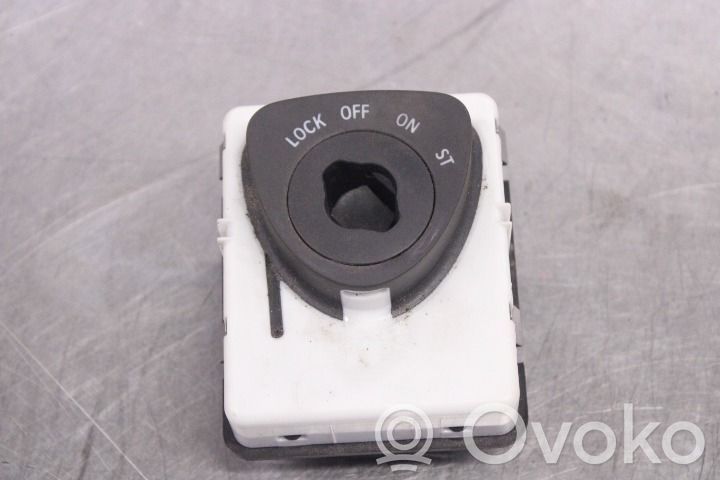 Audi 100 200 5000 C3 Contact aprindere 