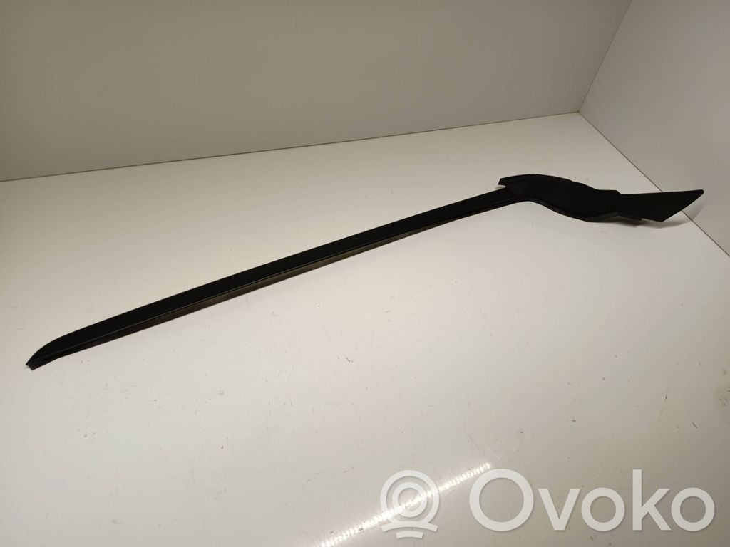 Lexus UX Windshield trim 