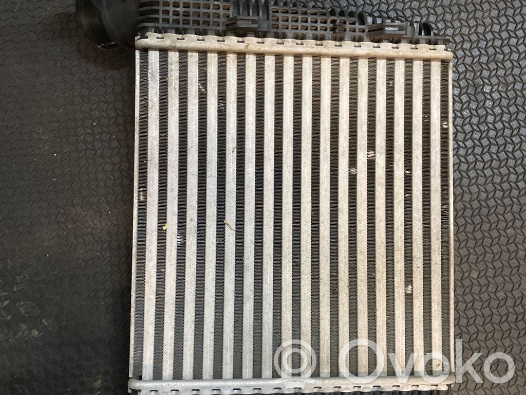 Porsche Macan (95B) Interkūlerio radiatorius 