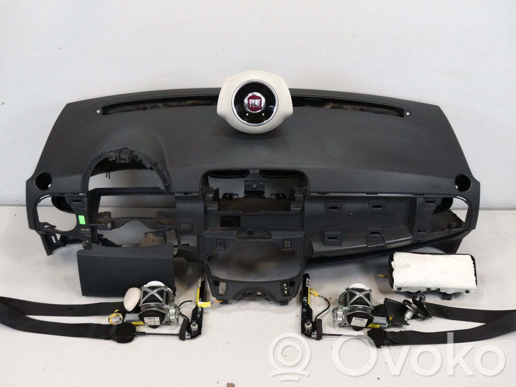 Fiat 500 Panelė 