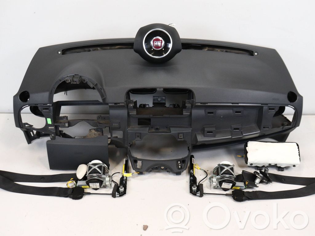 Fiat 500 Panelė 
