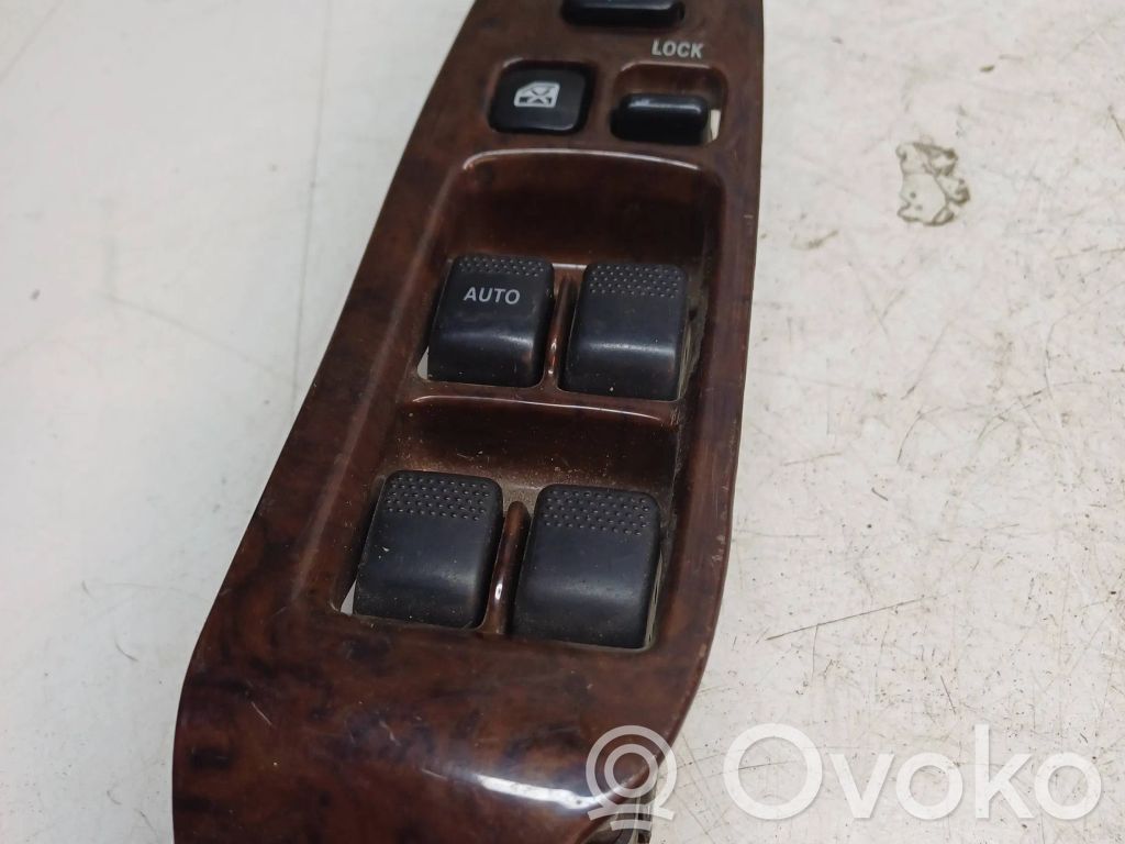 Subaru Outback Electric window control switch 