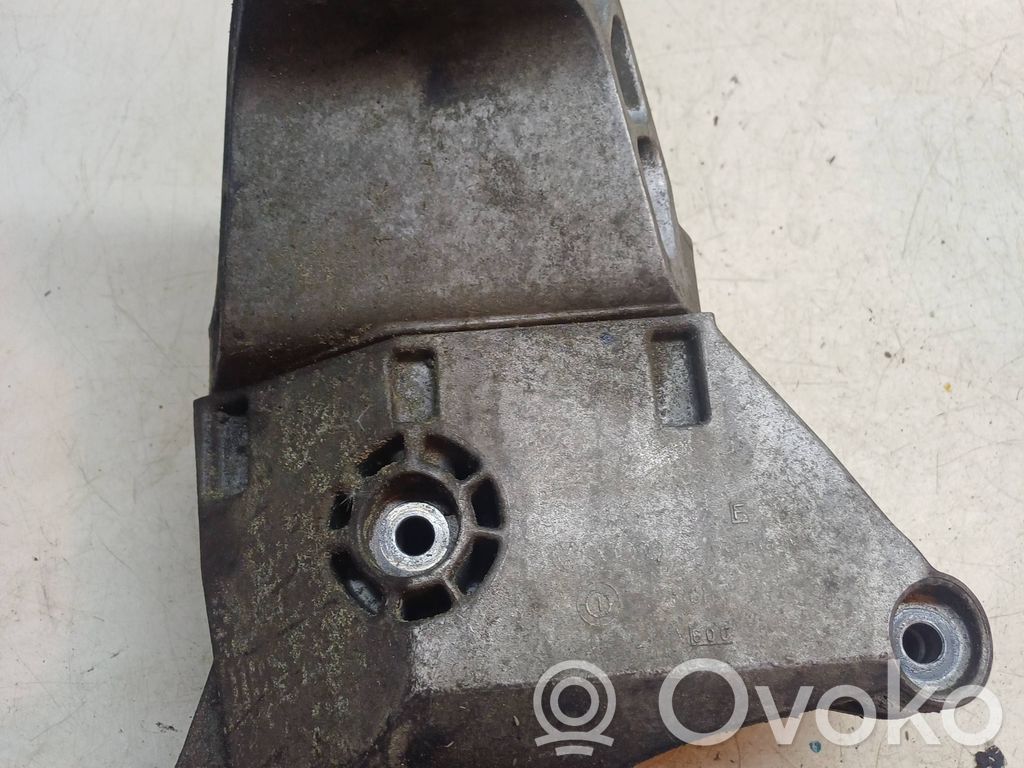 Audi A2 Engine mounting bracket 