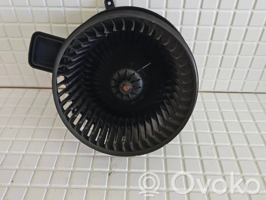 Jeep Grand Cherokee Gaisa kondicioniera radiators (salonā) 