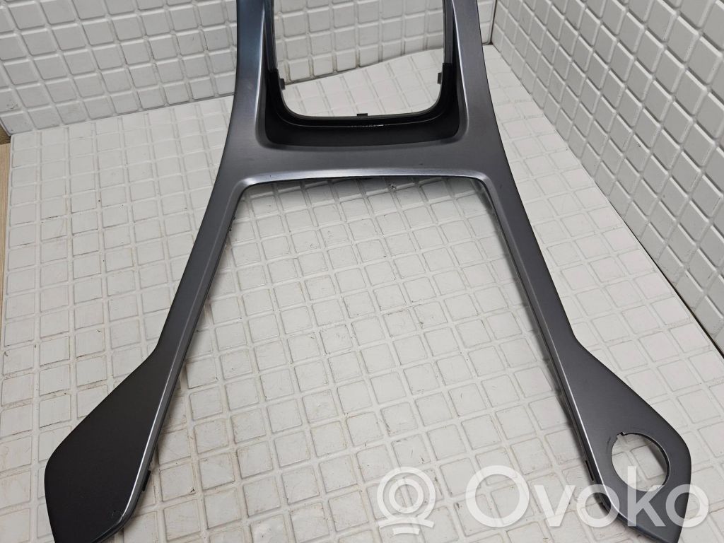 Ford Mondeo MK IV Dashboard center trim panel 