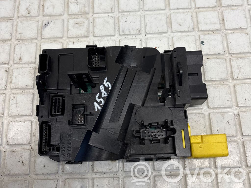 Volkswagen Golf VI Other control units/modules 
