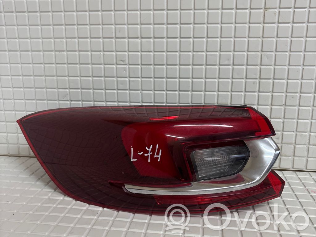 Opel Insignia B Feux arrière / postérieurs 