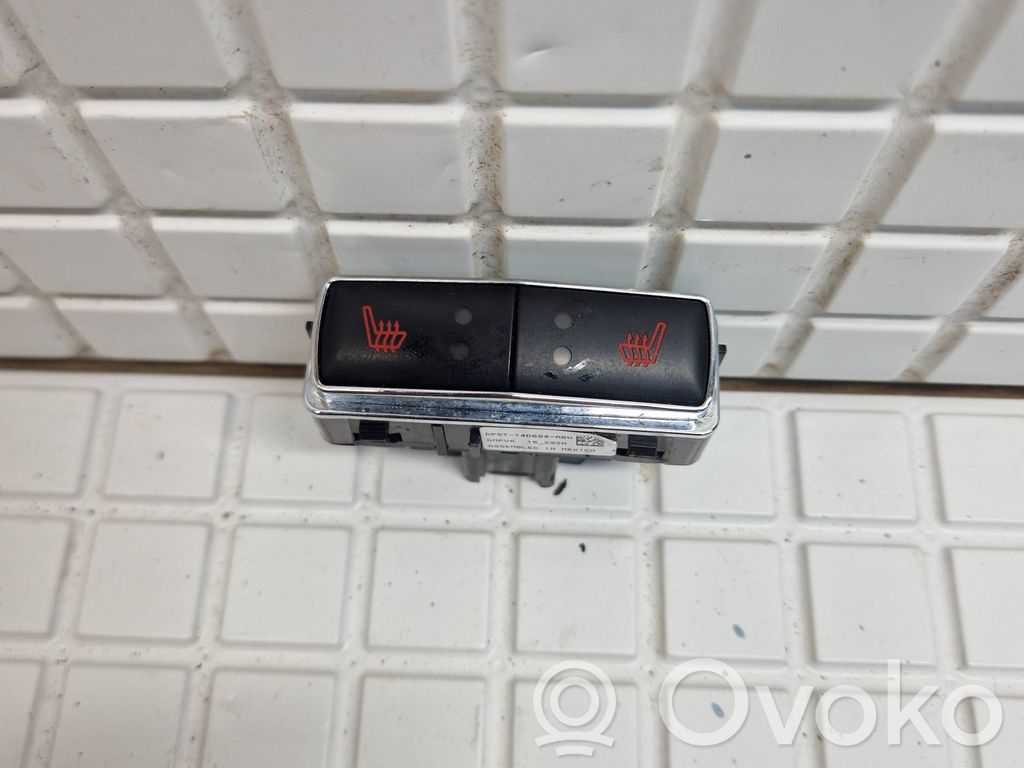 Przełączniki podgrzewania foteli   DP5T14D694ABW,15292N