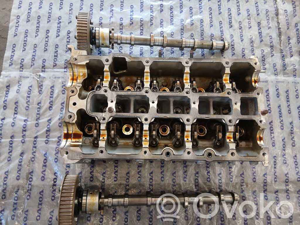 Volvo XC60 Engine head 